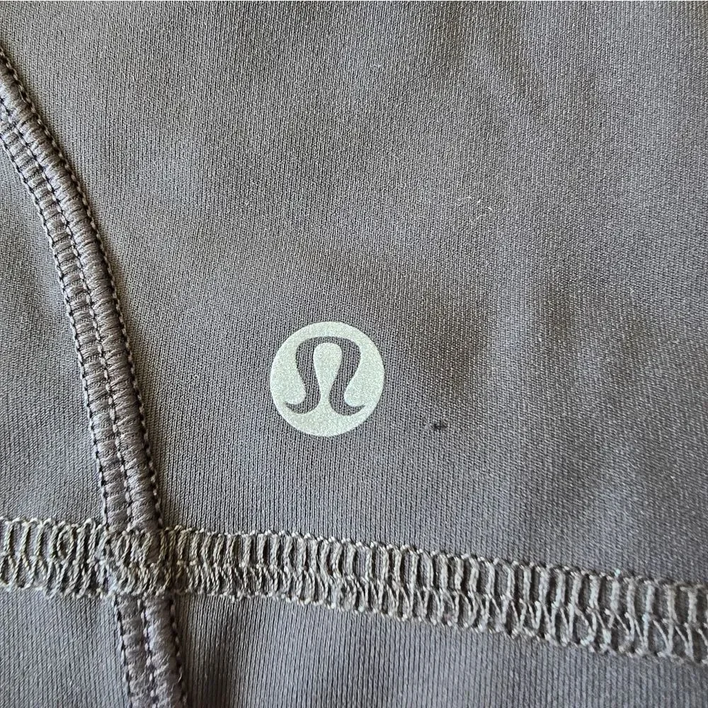 Gray Lululemon 18